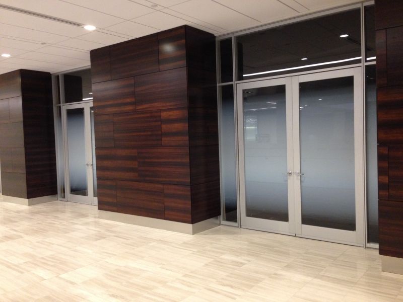 SOLYX SXJ-0548 Dual Feather Gradient 60" High — additional manufacturer product photo