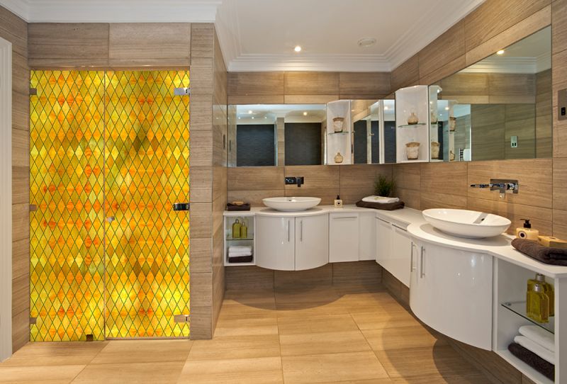 SOLYX SXRR-9041-O Yellow Diamond Stained Glass - Opalescent — additional manufacturer product photo