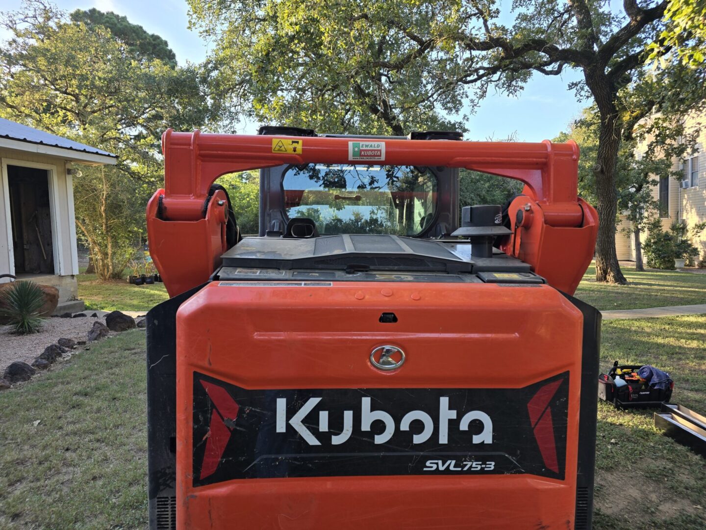 A close up of the back end of a tractor.